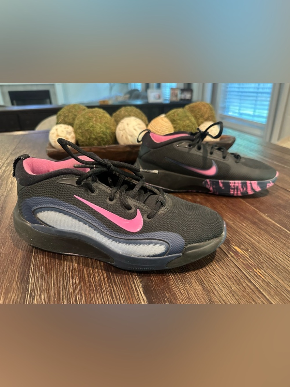 Nike IsoFly Shoes